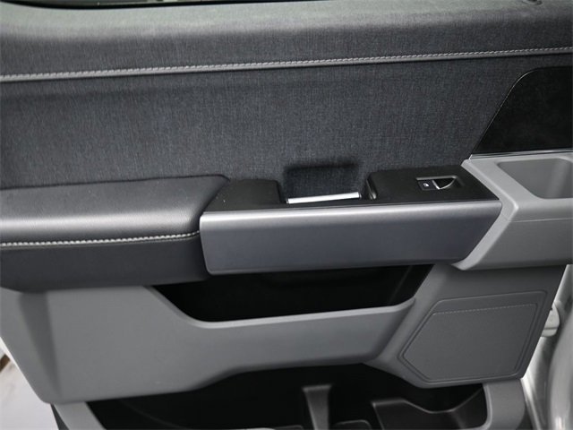 Used 2023 Ford F150 Lightning XLT image 19