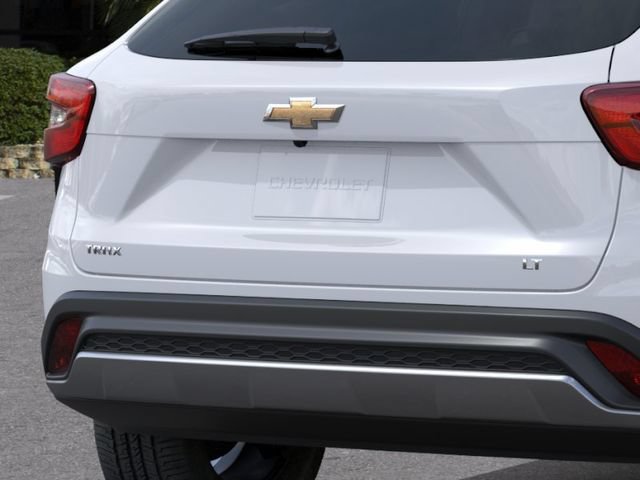 New 2026 Chevrolet Trax LT w/ LT Convenience Package FWD image 15
