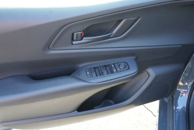 Used 2026 Toyota Prius Plug-In Hybrid FWD image 22