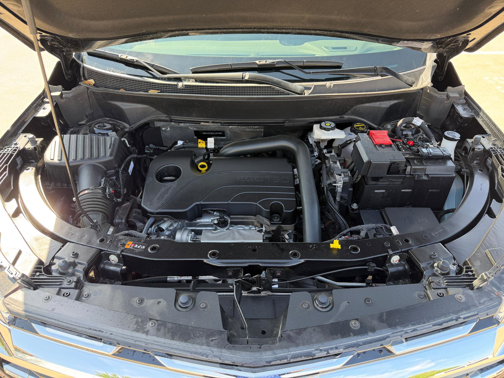 Used 2025 Chevrolet Equinox LT image 30