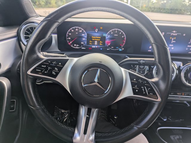 Used 2025 Mercedes-Benz CLA 250 4MATIC image 21