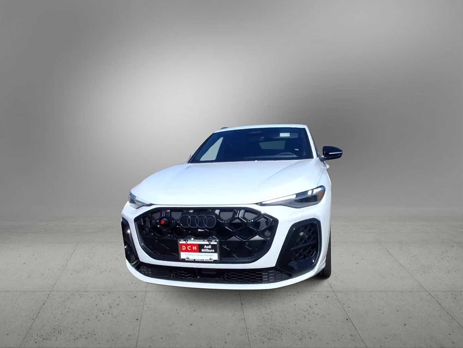 New 2025 Audi SQ5 Prestige image 3