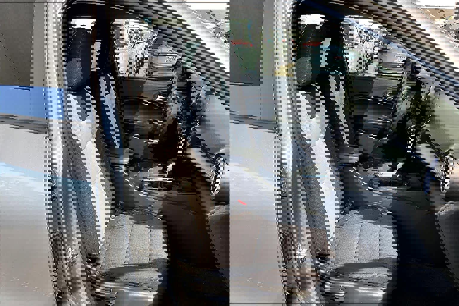 Used 2025 Chevrolet Trax LS image 9