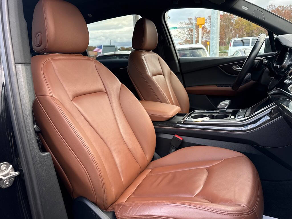 Used 2022 Audi Q7 3.0T Premium Plus w/ Premium Plus Package image 11