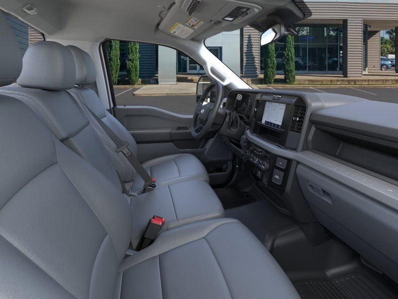 New 2025 Ford F550 4x4 Regular Cab Super Duty image 11