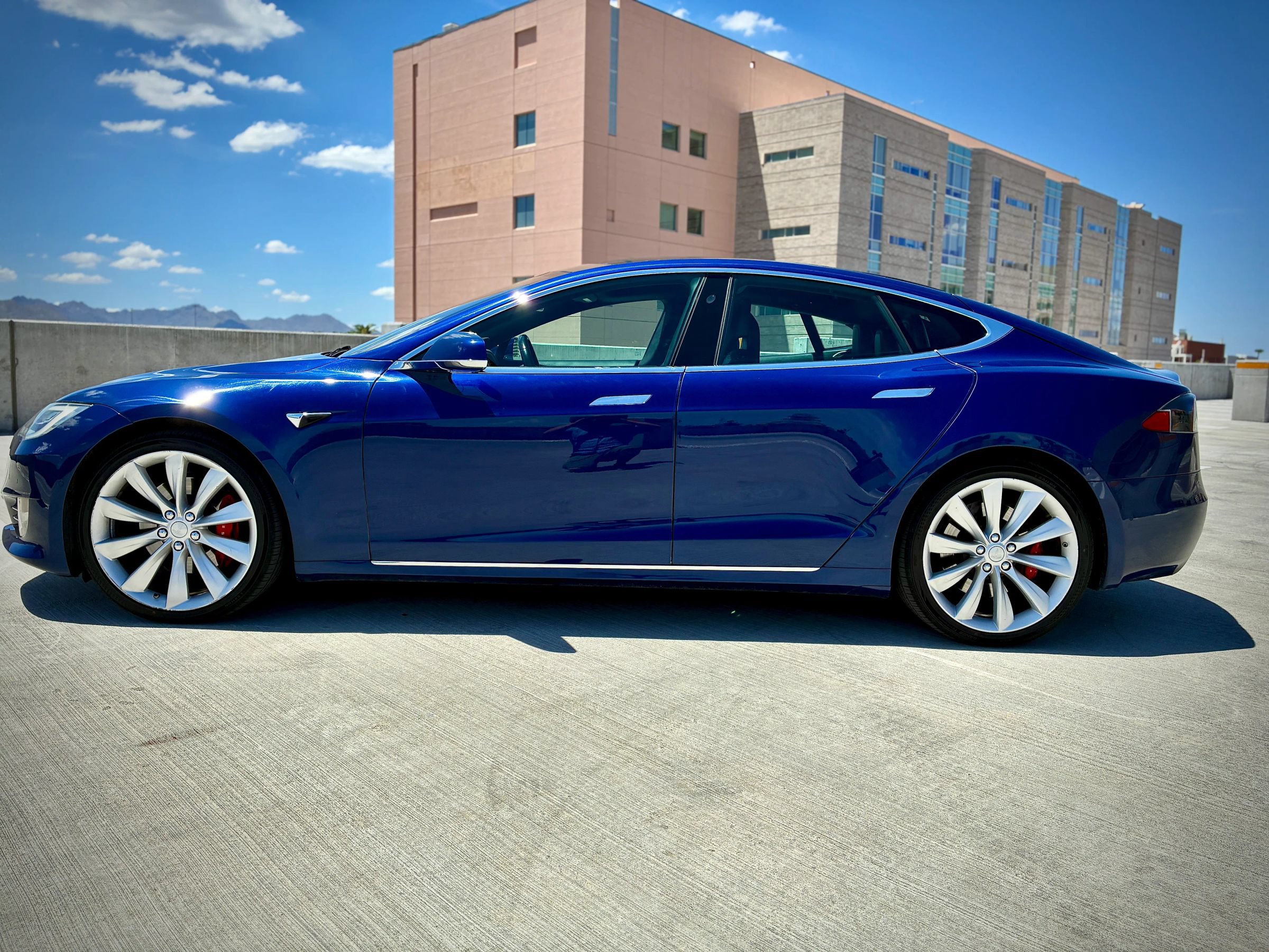 Used 2016 Tesla Model S P100D AWD/4WD image 7