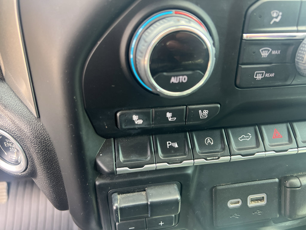 Used 2022 Chevrolet Silverado 1500 LTZ image 18