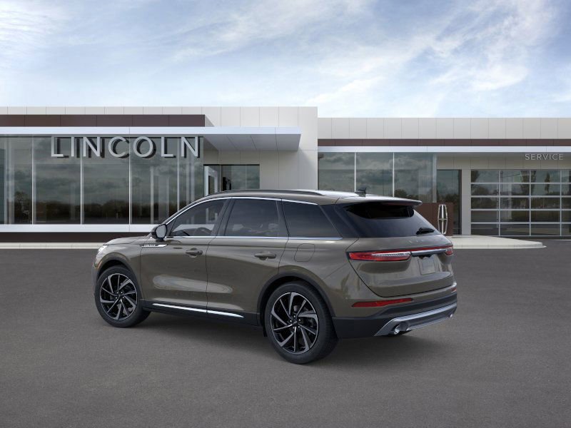 New 2026 Lincoln Corsair Reserve image 4