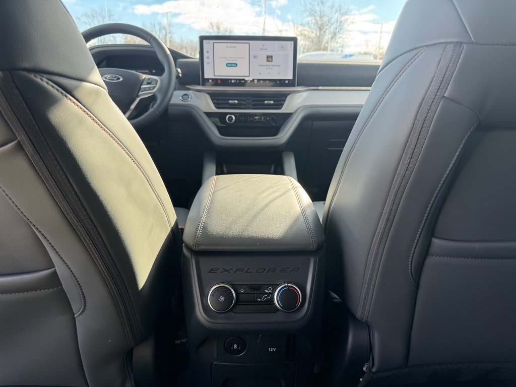 New 2026 Ford Explorer Active w/ Active Comfort Package image 25