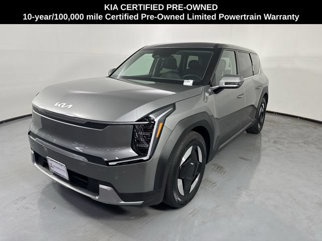 Certified 2024 Kia EV9 Light Long Range RWD image 23
