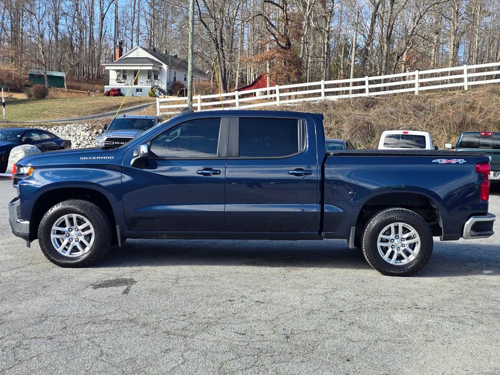 Used 2020 Chevrolet Silverado 1500 LT w/ LT Value Package image 13