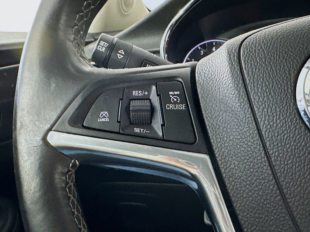 Used 2018 Buick Encore Preferred FWD image 25