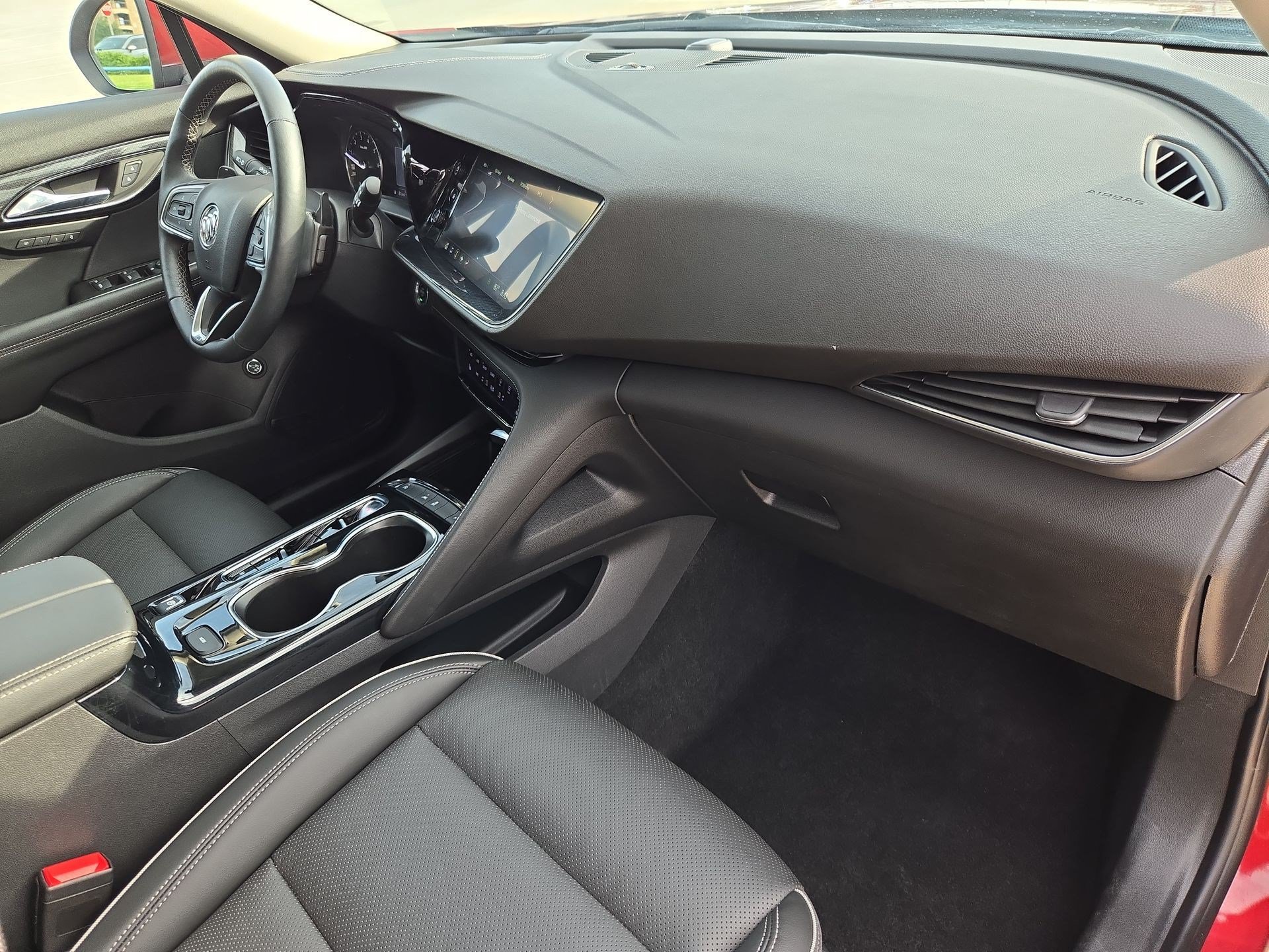 Used 2023 Buick Envision Essence FWD image 31