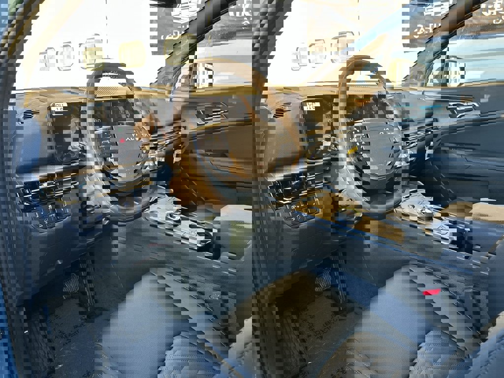 New 2026 Kia Sportage X-Line image 9