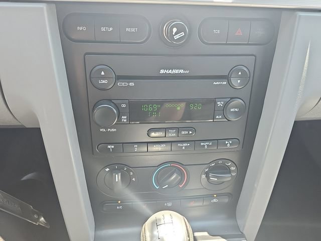 Used 2007 Ford Mustang GT Premium RWD image 16