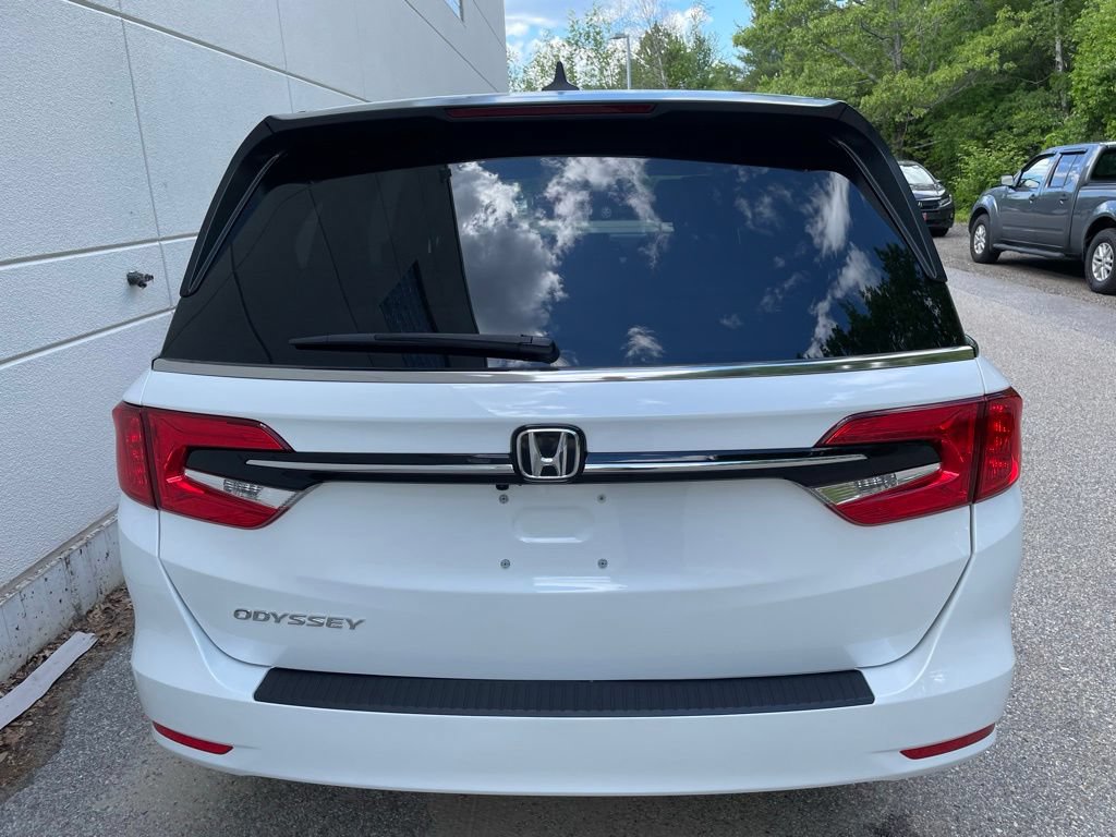 Certified 2024 Honda Odyssey EX-L image 7