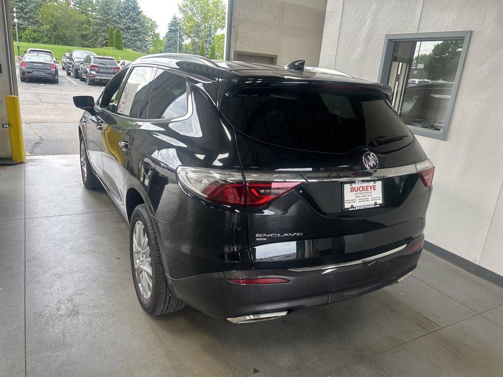 Used 2023 Buick Enclave Essence w/ Experience Buick Package AWD/4WD image 7