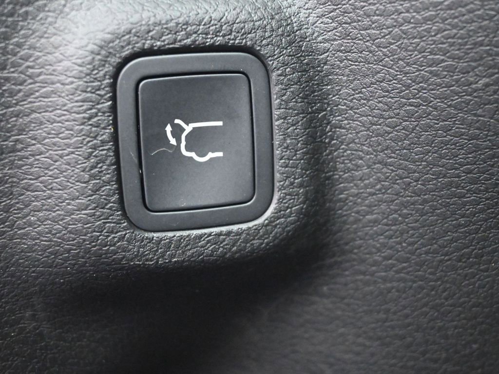New 2026 Jeep Compass Latitude AWD/4WD image 29