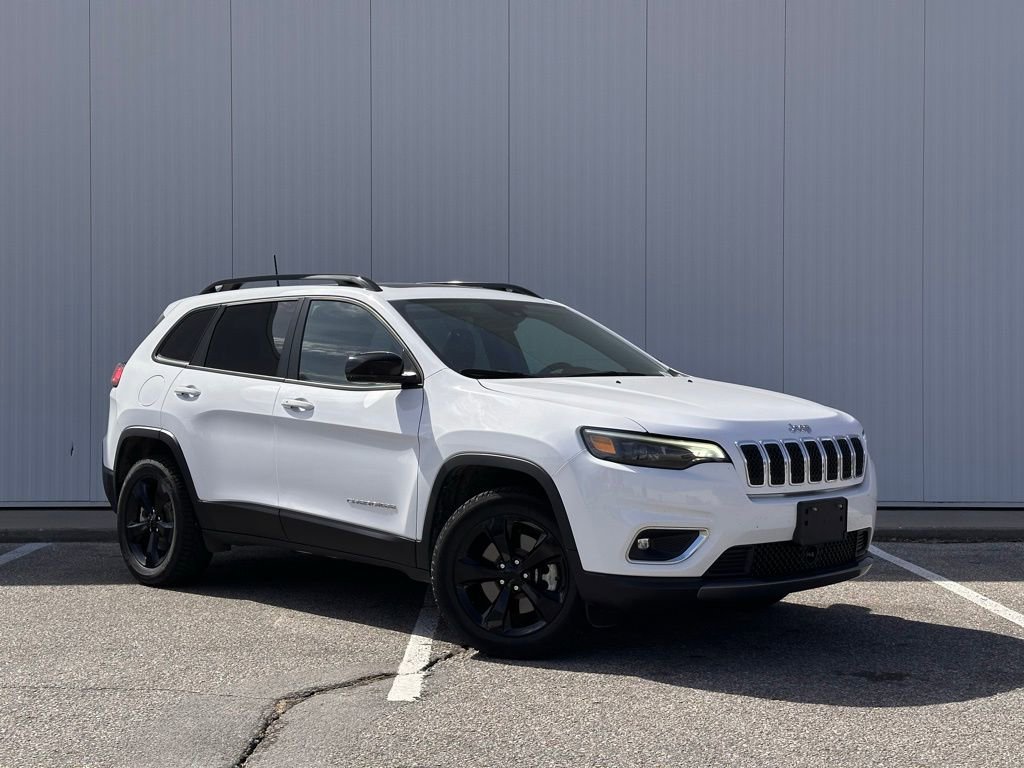 Used 2022 Jeep Cherokee Limited w/ Mopar Interior Package AWD/4WD image 6