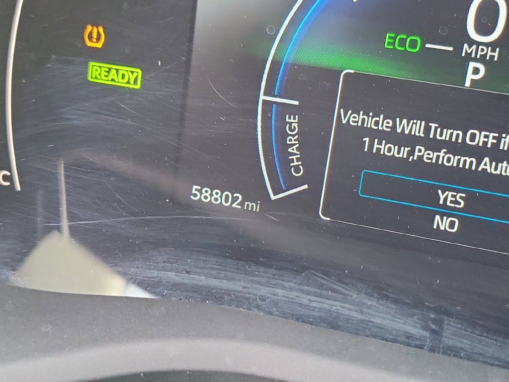 Used 2025 Toyota Camry LE FWD image 29