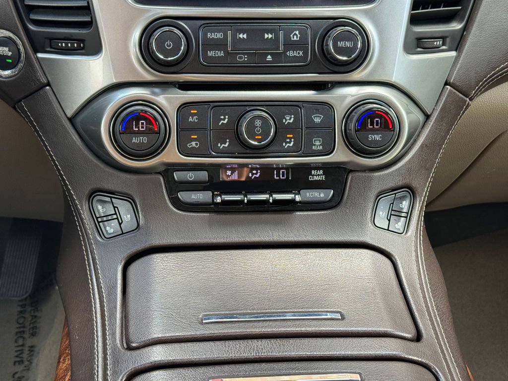 Used 2019 Chevrolet Tahoe Premier AWD/4WD image 34