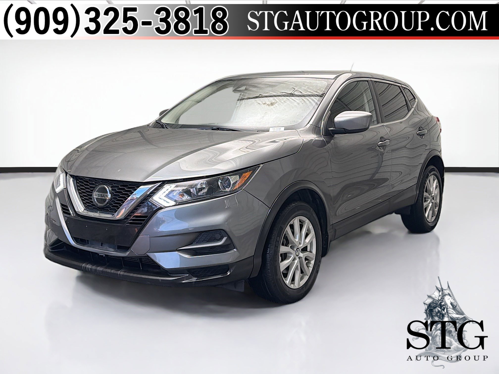 Used 2022 Nissan Rogue Sport S image 1