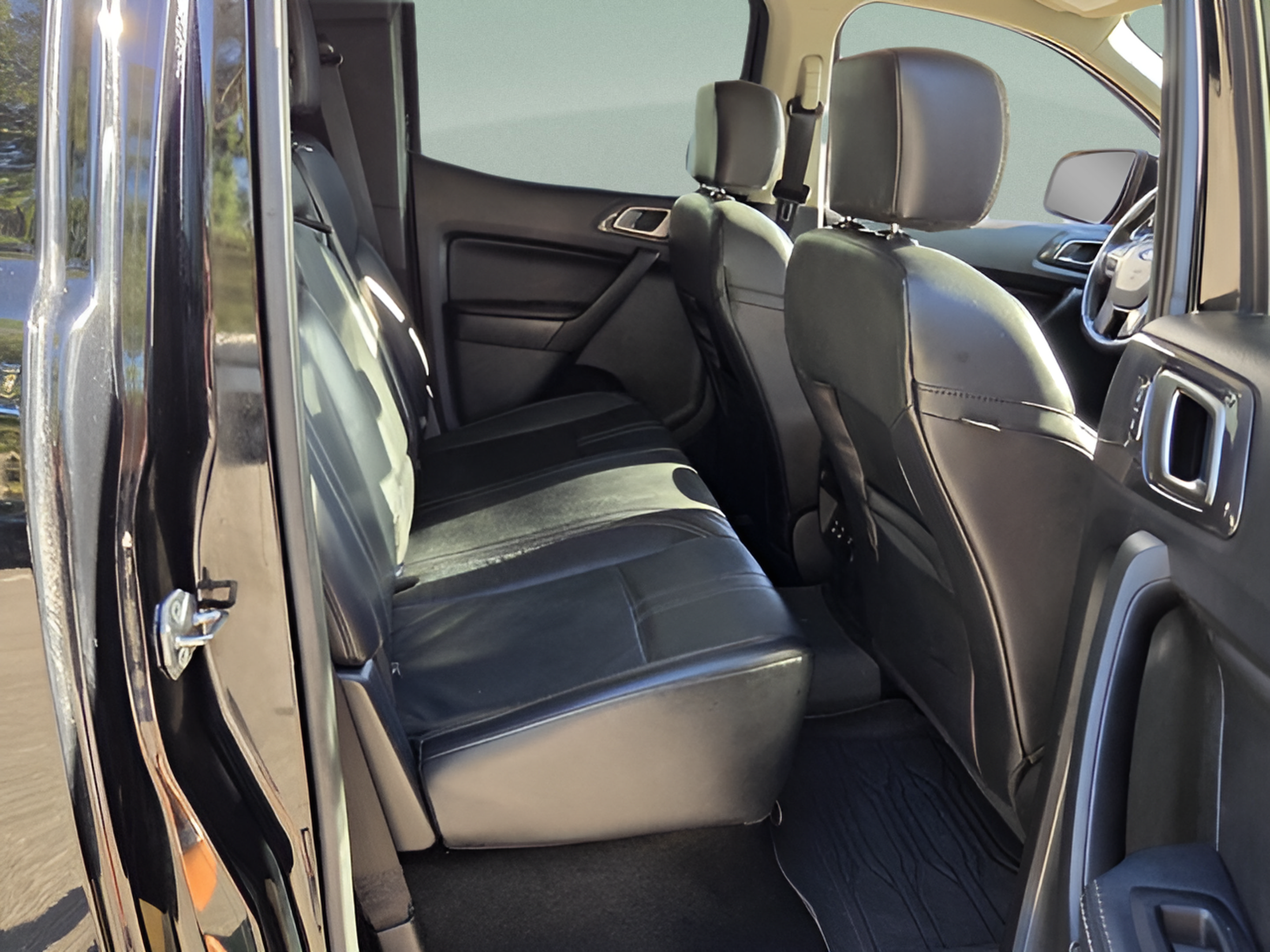 Used 2019 Ford Ranger Lariat w/ Equipment Group 501A Mid AWD/4WD image 14