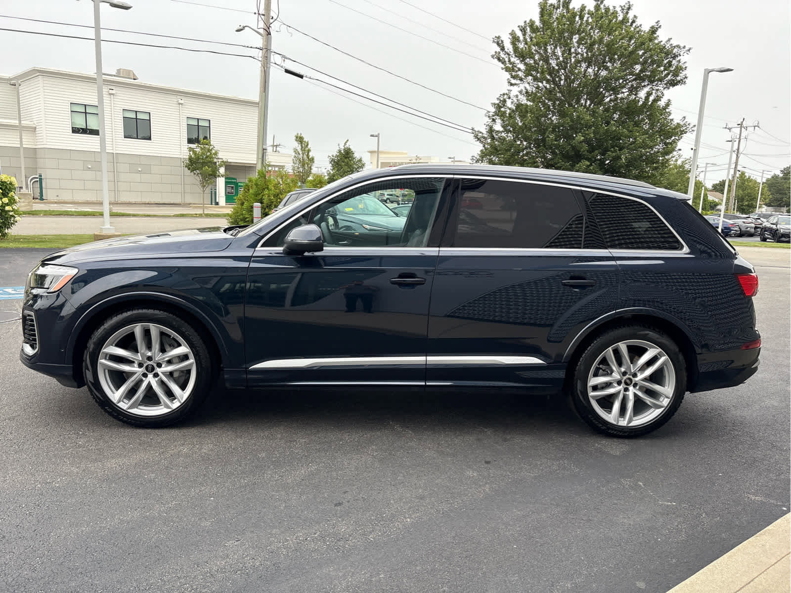 New 2025 Audi Q7 3.0T Premium Plus image 5