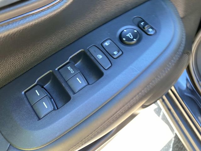 Used 2023 Honda HR-V LX image 13