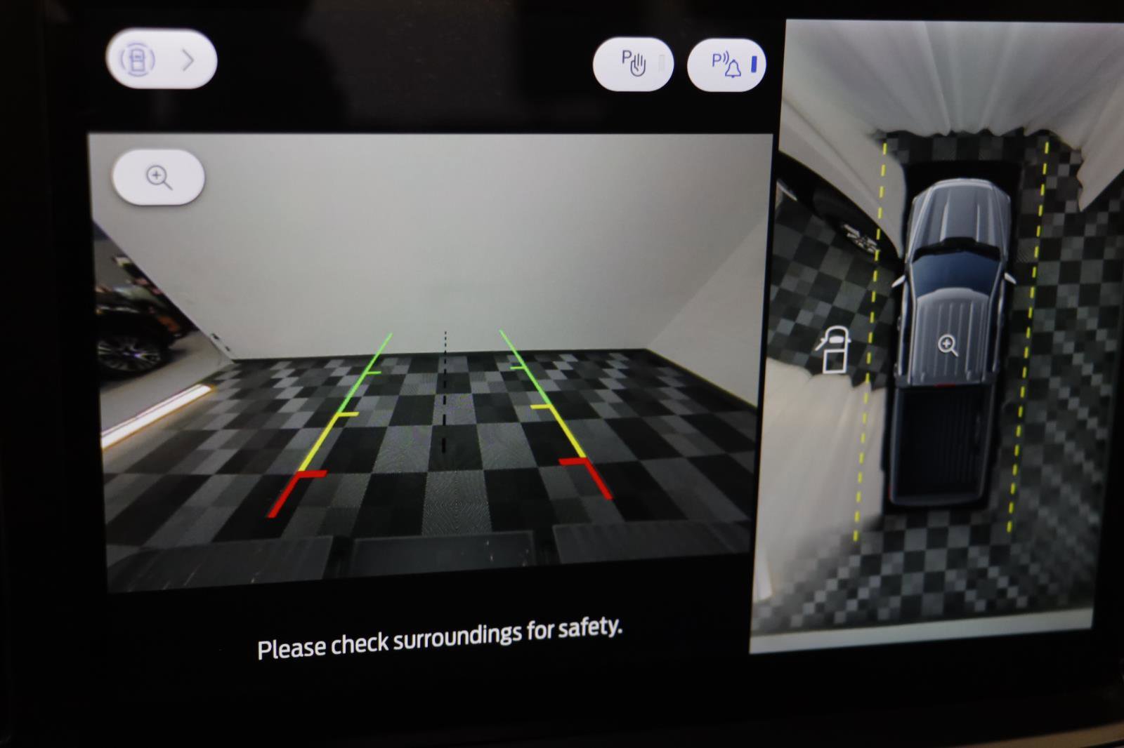 Used 2024 Ford F150 XLT w/ Tow/Haul Package image 10