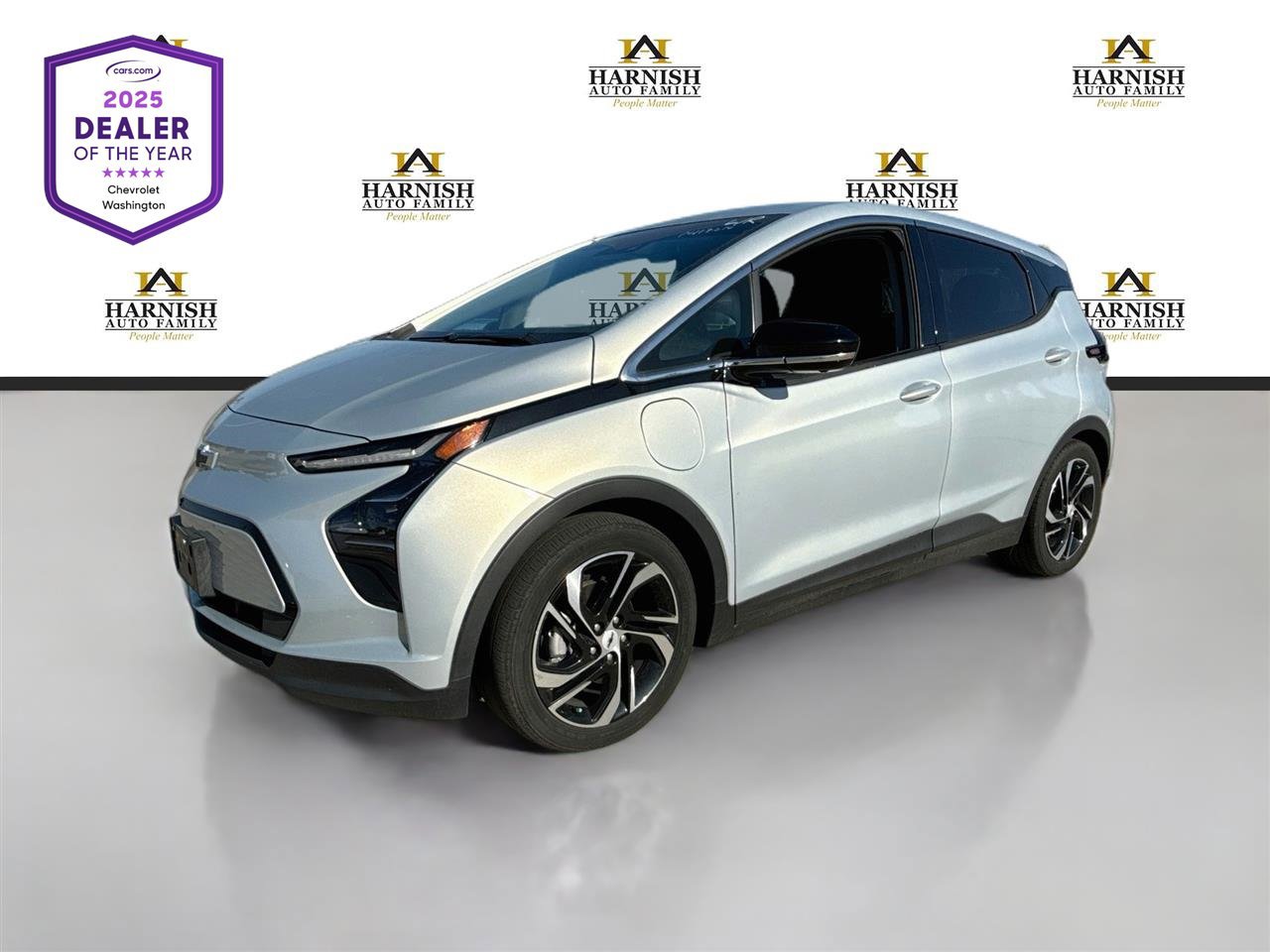Used 2023 Chevrolet Bolt LT w/ Infotainment Package FWD 360° Tour