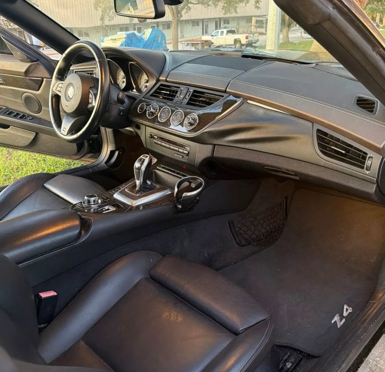 Used 2012 BMW Z4 sDrive35is RWD image 14