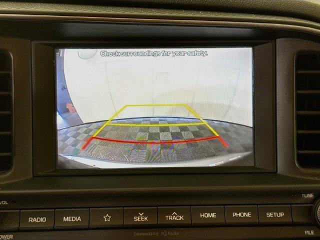 Used 2020 Hyundai Elantra Value Edition FWD image 18