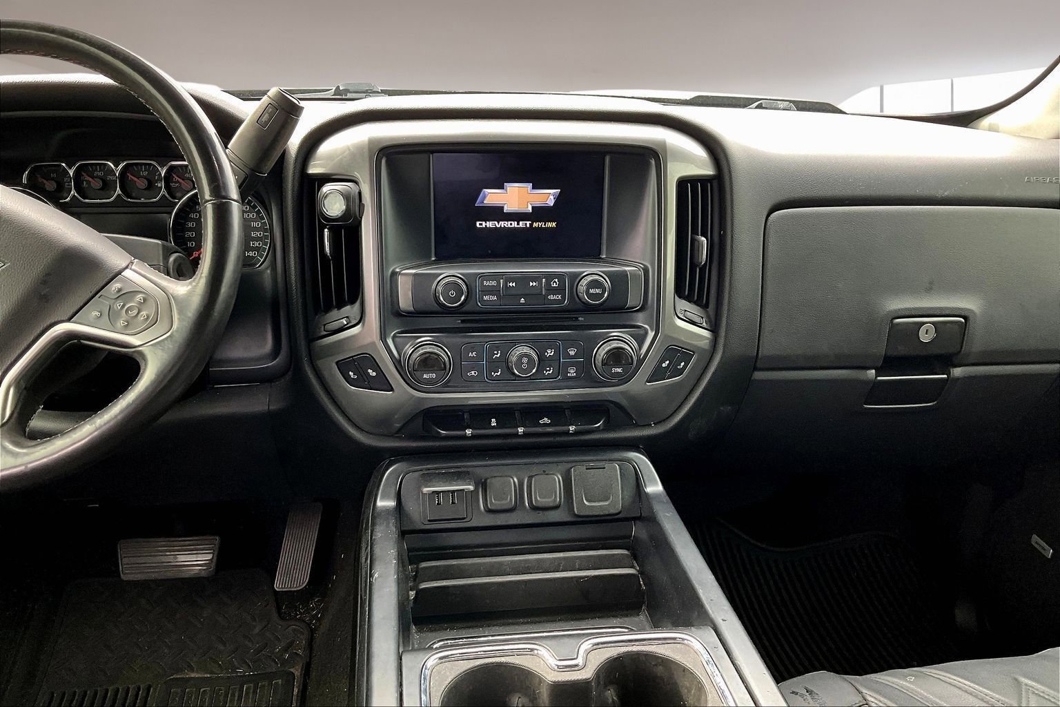 Used 2017 Chevrolet Silverado 1500 LT w/ Texas Edition image 9