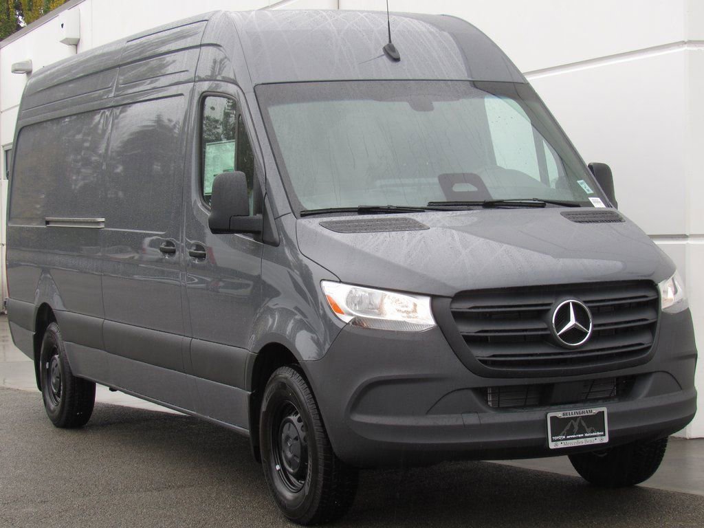 New 2025 Mercedes-Benz Sprinter 2500 image 2