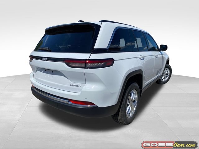 New 2026 Jeep Grand Cherokee Laredo X AWD/4WD image 3