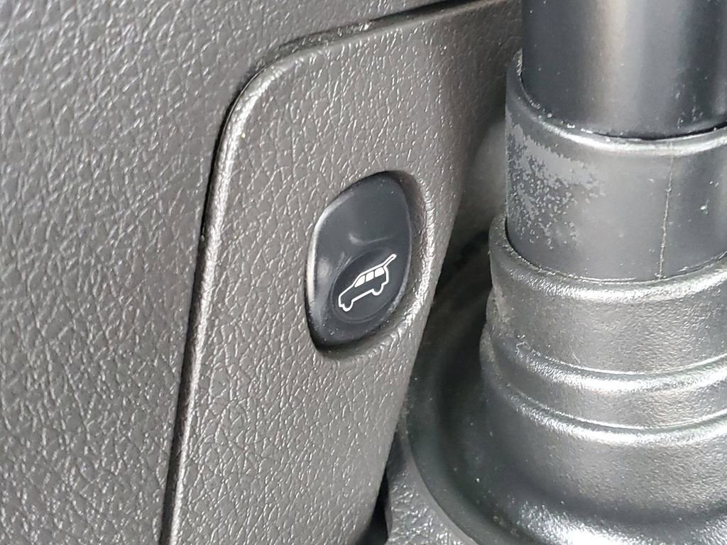 Used 2016 Ford Flex SEL w/ Equipment Group 202A image 8