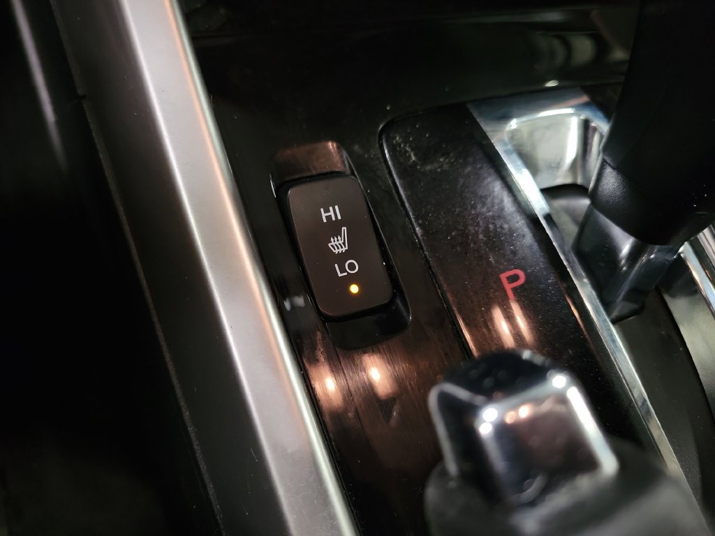 Used 2017 Honda Accord EX-L image 19