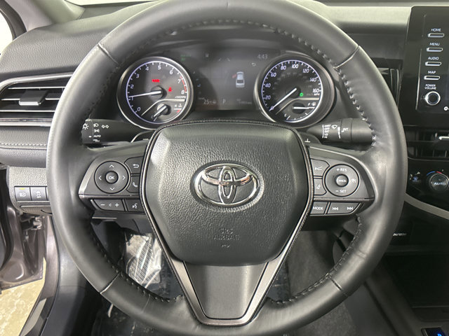 Used 2024 Toyota Camry SE image 24