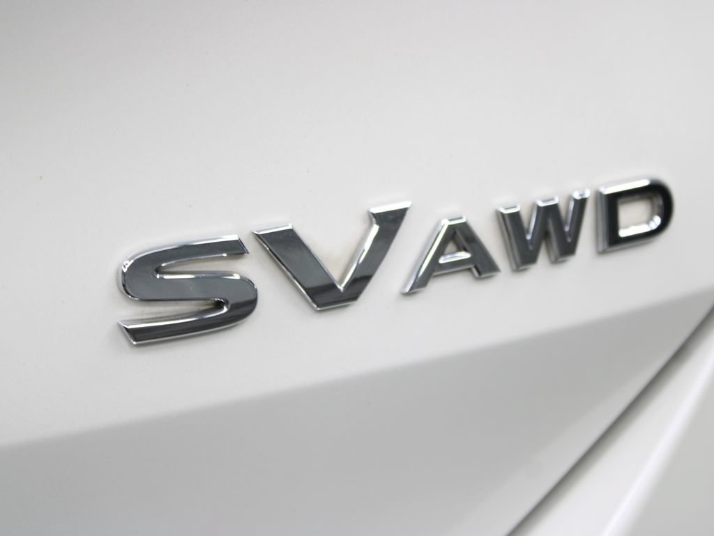 Used 2015 Nissan Rogue SV AWD/4WD image 42
