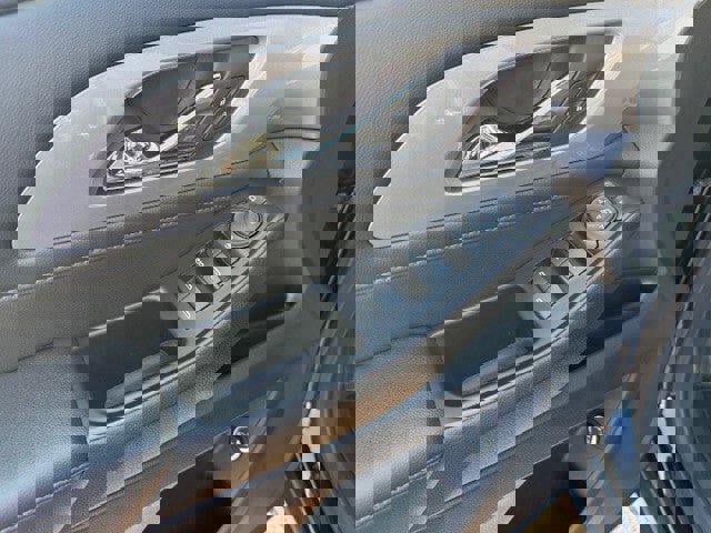 Certified 2022 Chevrolet Traverse LT image 32