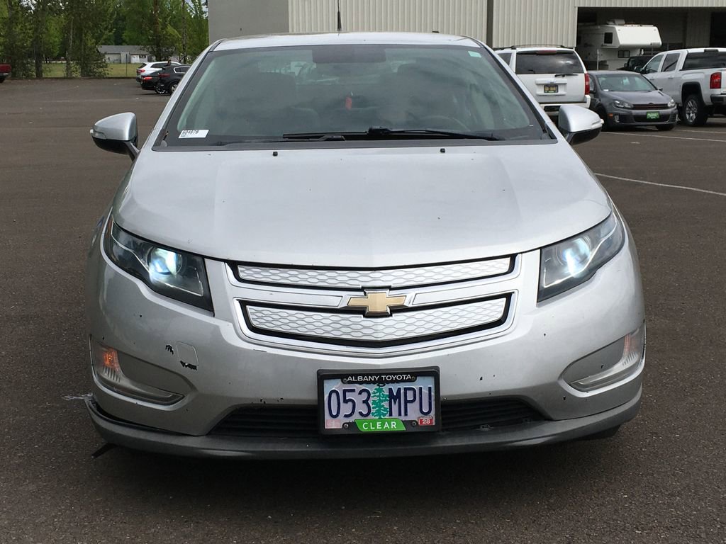Used 2013 Chevrolet Volt Premium w/ Premium Trim Package FWD image 9