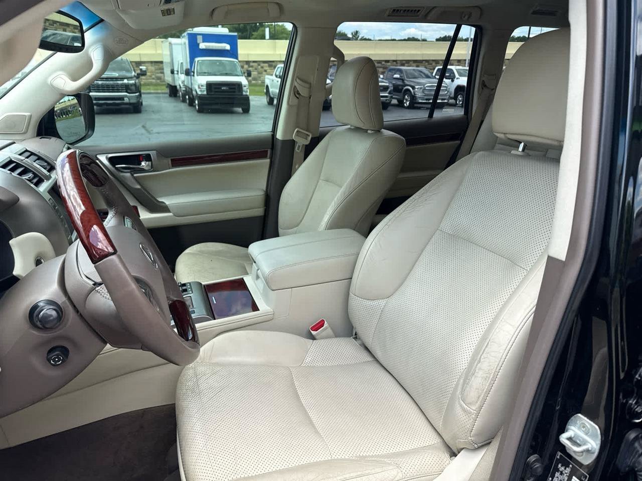 Used 2013 Lexus GX 460 w/ Comfort Plus Pkg AWD/4WD image 13
