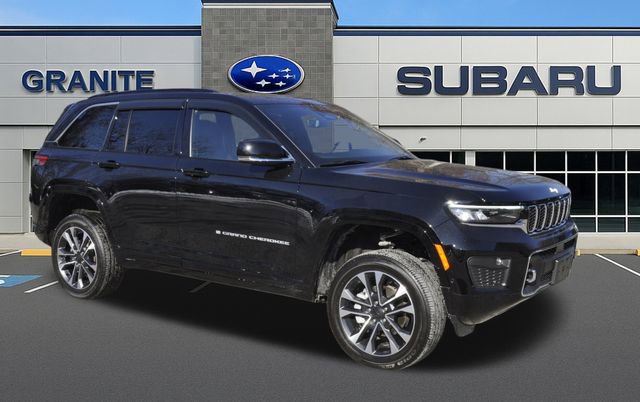 Used 2024 Jeep Grand Cherokee Overland w/ Luxury Tech Group IV image 13