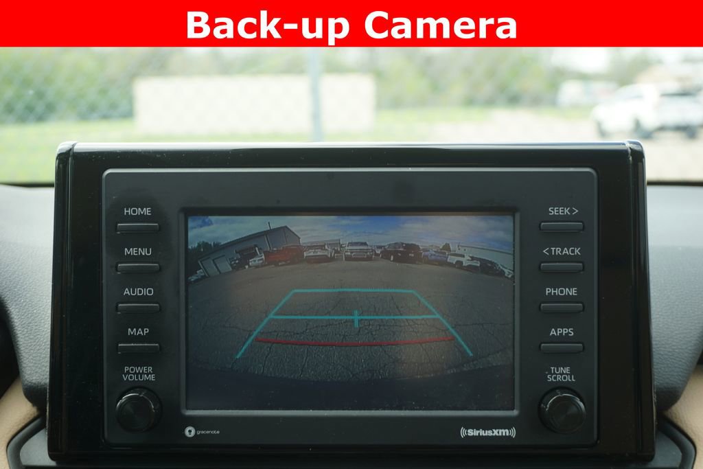 Used 2022 Toyota RAV4 LE AWD/4WD image 6