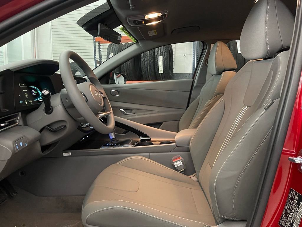 New 2026 Hyundai Elantra Blue image 5