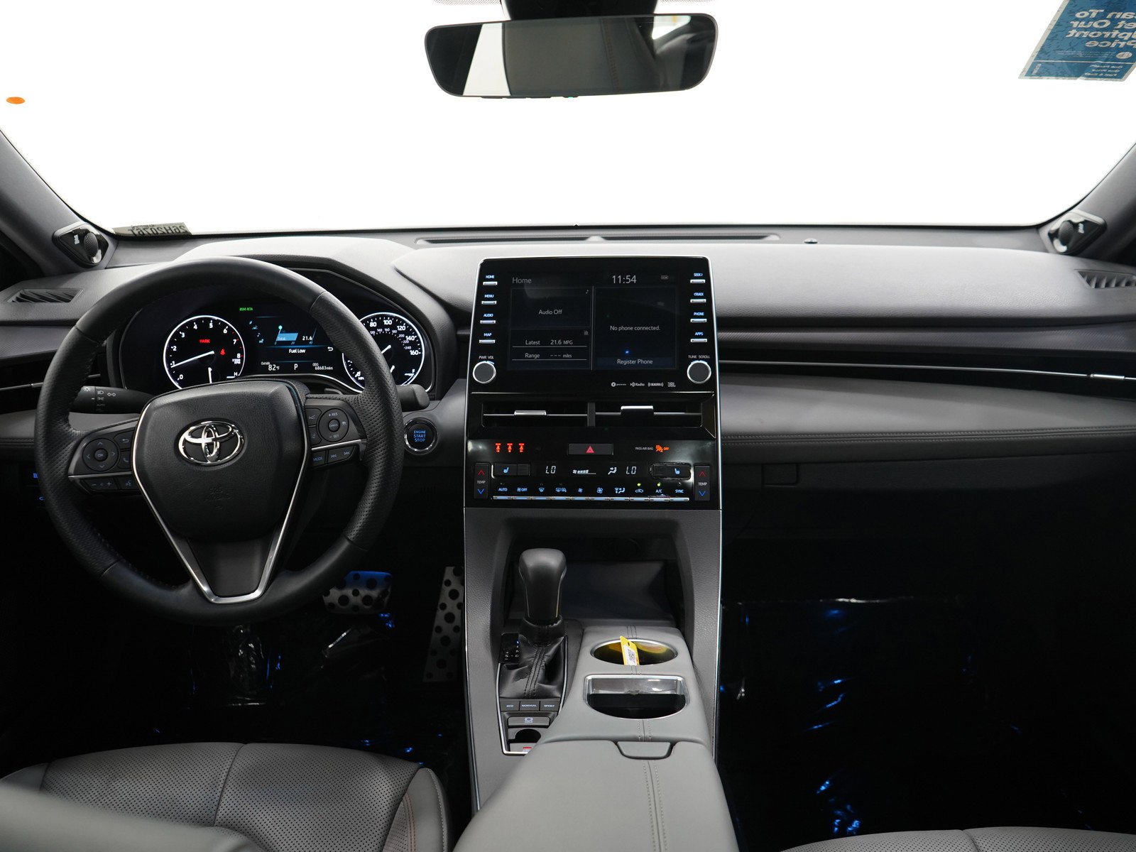 Used 2019 Toyota Avalon XSE w/ All Weather Liner Package FWD image 14