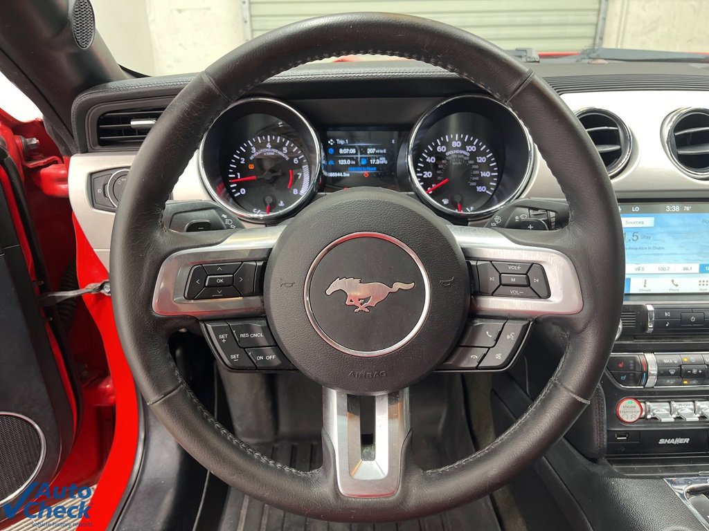 Used 2016 Ford Mustang Premium image 15