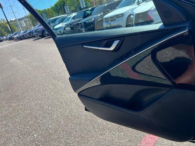 Certified 2024 Kia Niro Wind FWD image 16