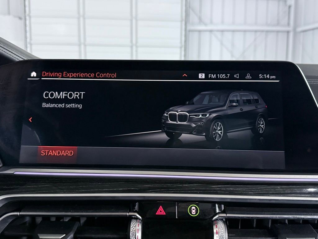 Used 2022 BMW X7 M50i image 43